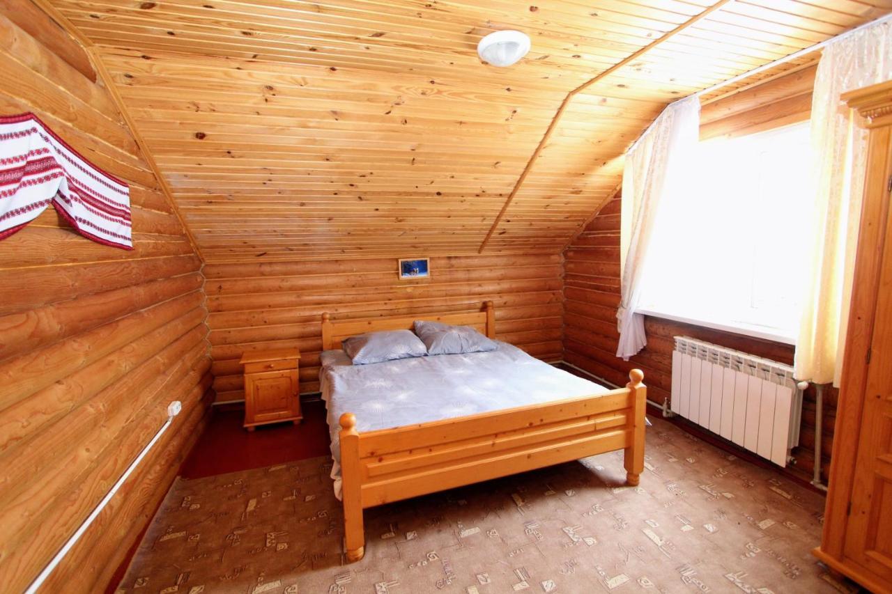 Мала Одеса Hotel Yablunytsya Exterior photo