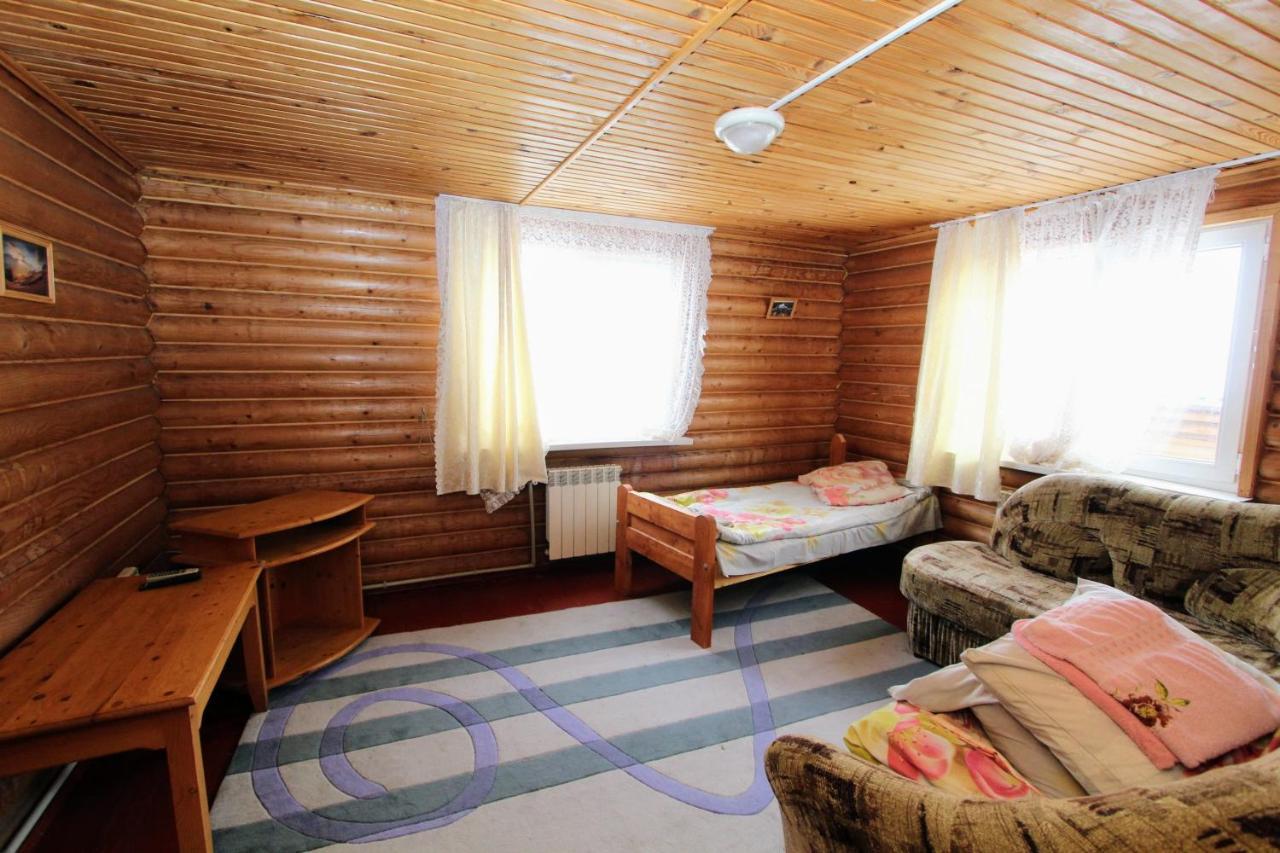 Мала Одеса Hotel Yablunytsya Exterior photo