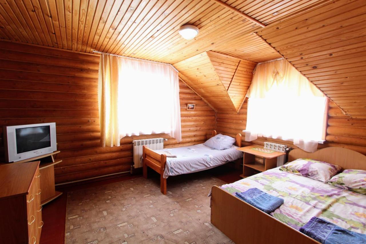 Мала Одеса Hotel Yablunytsya Exterior photo